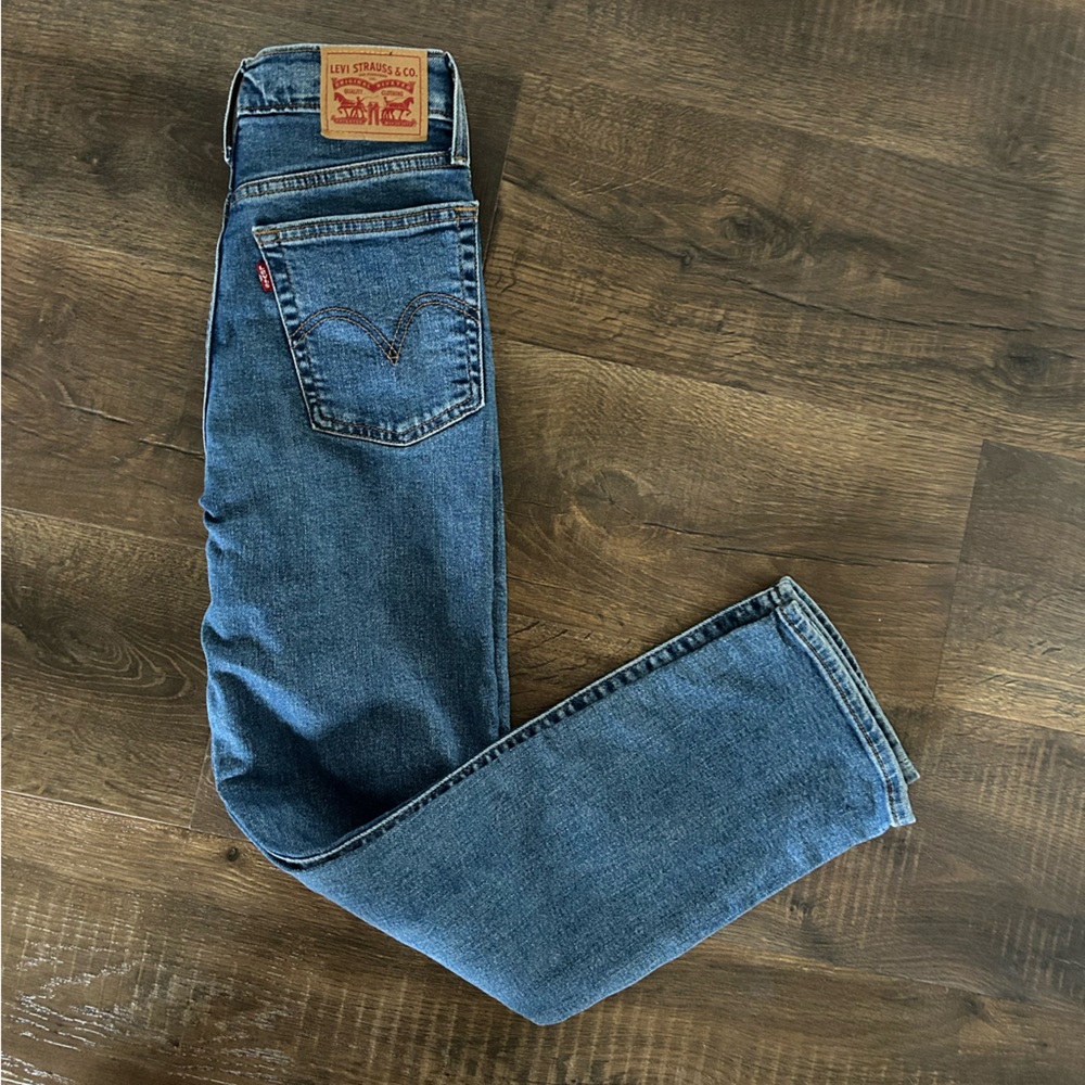 Levi’s wedgie straight jeans